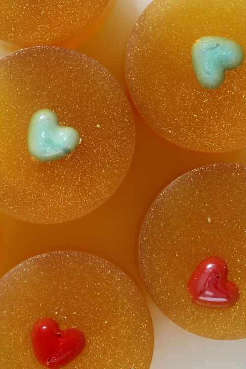 Savon Surprise Miel Petit rond Rouge