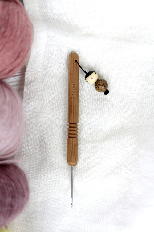 Crochet Bambou Argenté N° 2.5 mm - Cliquez sur l'image pour la fermer